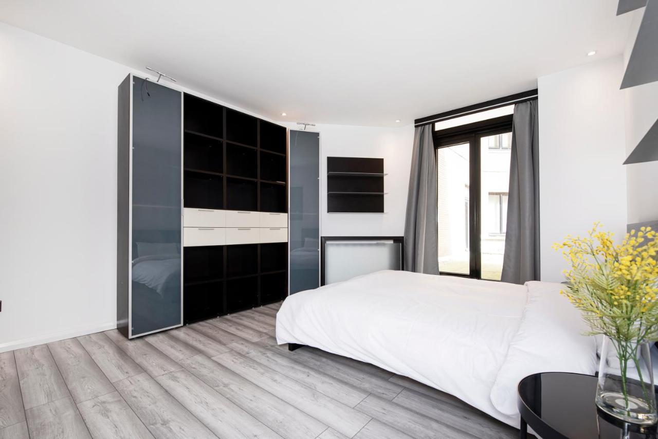 Large And Central 2 Bed Londen Buitenkant foto